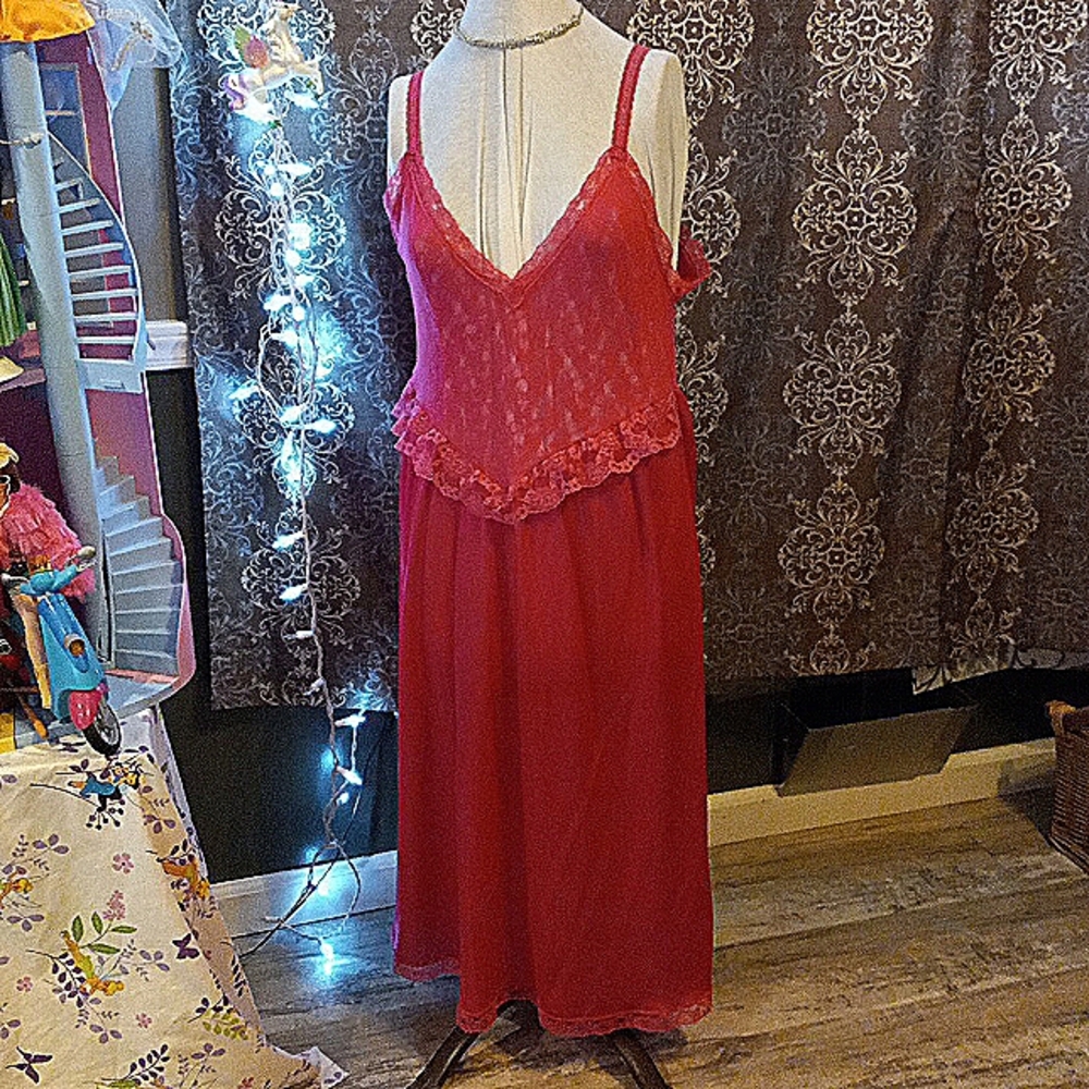 Vintage stretch lace sleep dress